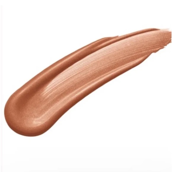 Fenty beauty body sauce body luminizing tint in salty caramel - Picture 2 of 3